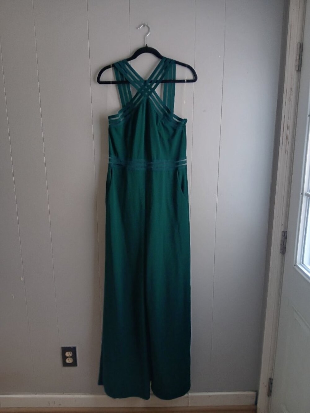 Fashion Nove Green Halter formal Jumpsuit Size XL New w tags